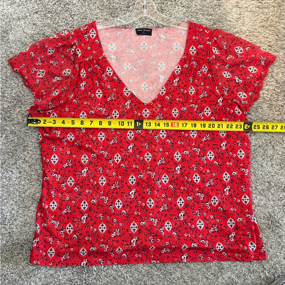 Lane Bryant 18/20 Red Patterned V-Neck Blouse - Picture 7 of 7